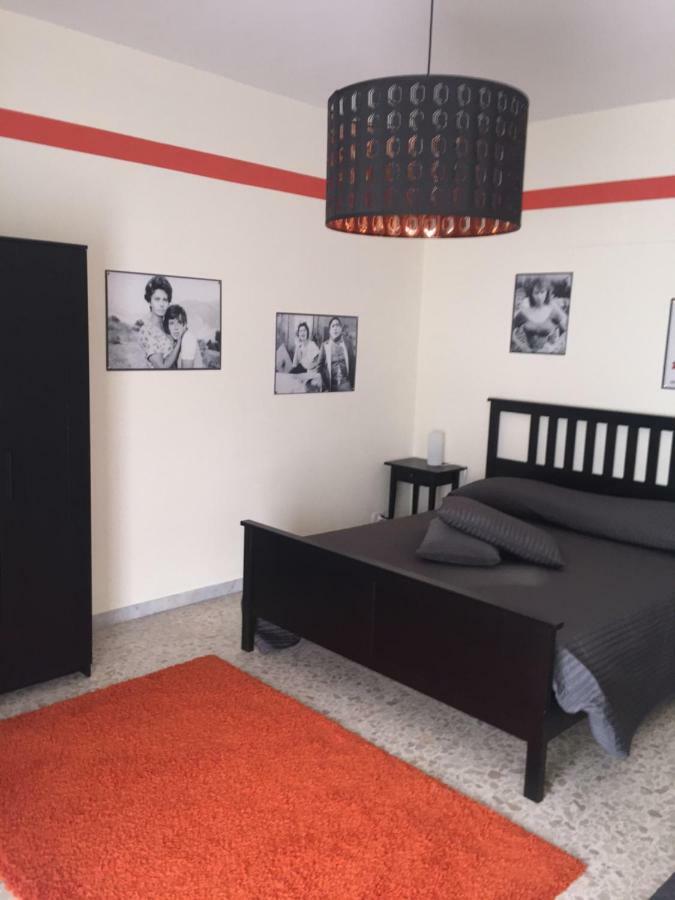 B&B Napoli Napoli Eksteriør billede