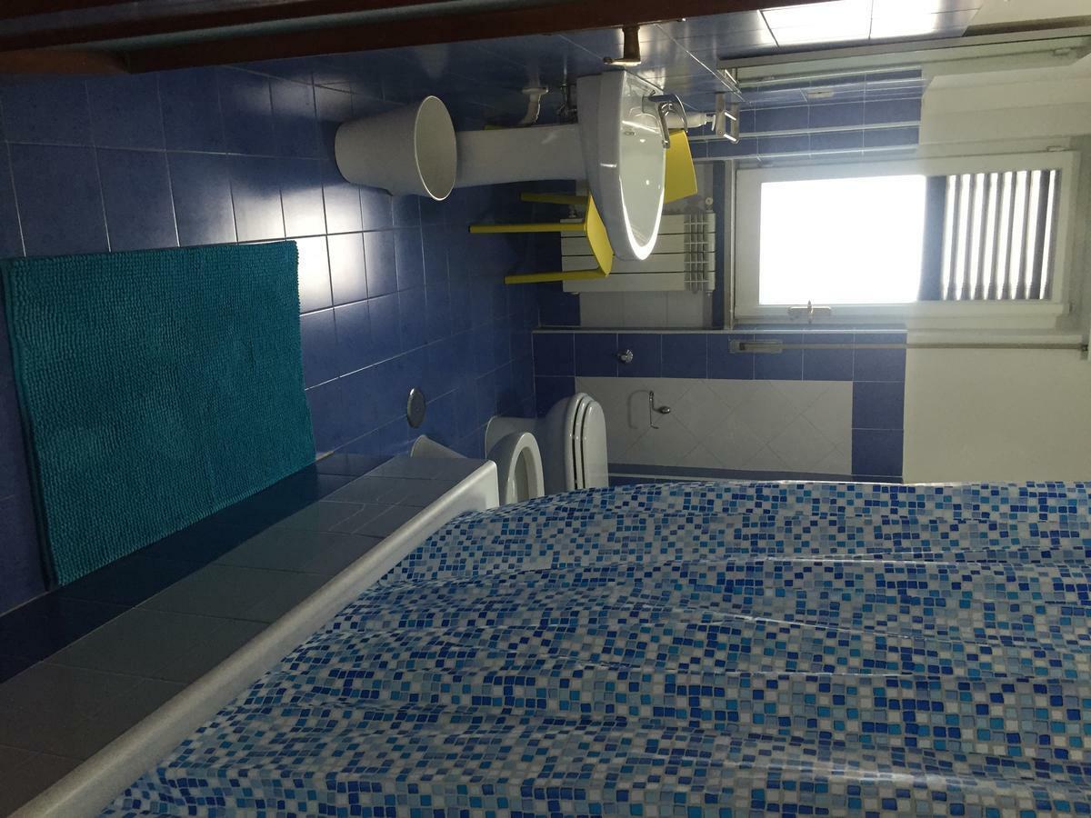 B&B Napoli Napoli Eksteriør billede
